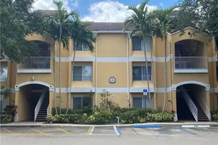 2485 NW 33rd St, Oakland Park, FL 33309 - Photo 1