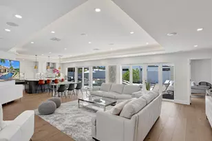 2590 NE 43rd St, Fort Lauderdale, FL 33308 - Photo 1