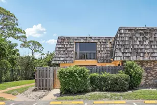 1660 Forest Lakes Cir, West Palm Beach, FL 33406 - Photo 1