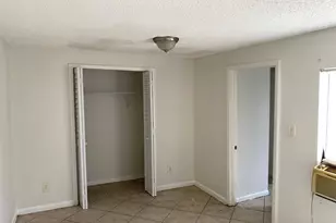 1640 SW 40th Terrace Unit, Fort Lauderdale, FL 33317 - Photo 1