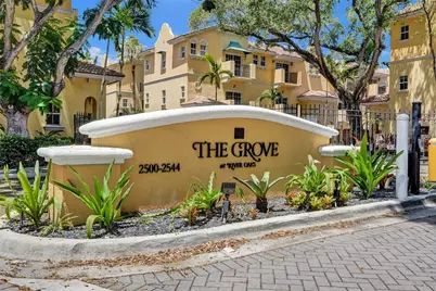 2540 SW 14th Avenue #202, Fort Lauderdale, FL 33315 - Photo 1