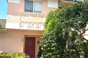 20882 NW 3rd Ct, Pembroke Pines, FL 33029 - Photo 1