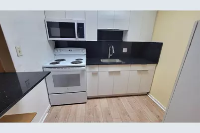 151 SW 135th Terrace #203T, Pembroke Pines, FL 33027 - Photo 1