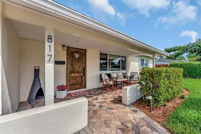 817 SE 14th Street, Deerfield Beach, FL 33441 - Photo 1