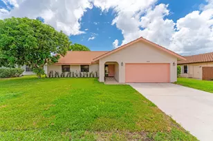 2600 SW 23rd Cranbrook Dr, Boynton Beach, FL 33436 - Photo 1