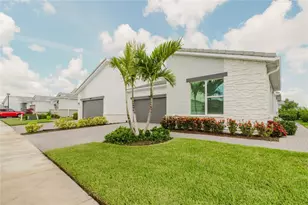 9961 SW Isabelline Dr, Port Saint Lucie, FL 34987 - Photo 1