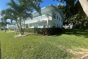 105 Oakridge I Unit, Deerfield Beach, FL 33442 - Photo 1