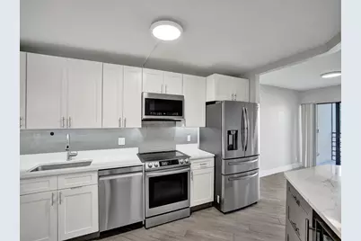 5851 E Camino Del Sol #305, Boca Raton, FL 33433 - Photo 1