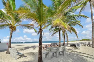 7 Sunset Ln, Pompano Beach, FL 33062 - Photo 1