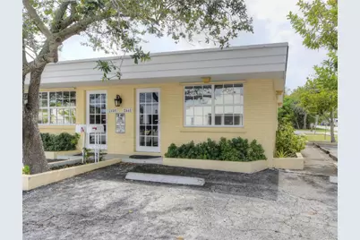 2448 NE 13th Avenue, Wilton Manors, FL 33305 - Photo 1