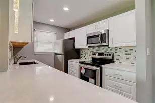 185 N High Point Blvd, Boynton Beach, FL 33435 - Photo 1