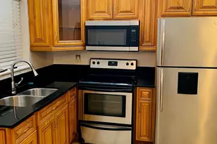 1301 N 12th Ct, Hollywood, FL 33019 - Photo 1