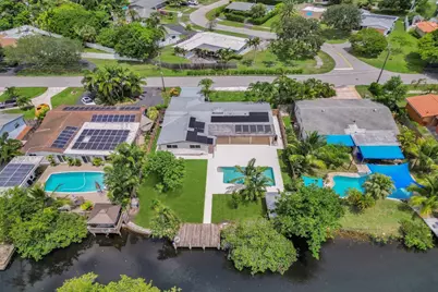 2615 NW 9th Terrace, Fort Lauderdale, FL 33311 - Photo 1