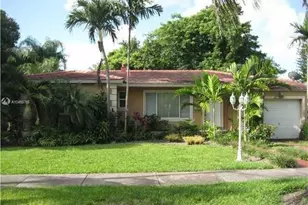334 Velarde Ave, Coral Gables, FL 33134 - Photo 1