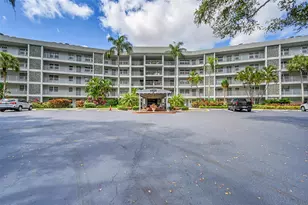 4020 W Palm Aire Dr, Pompano Beach, FL 33069 - Photo 1