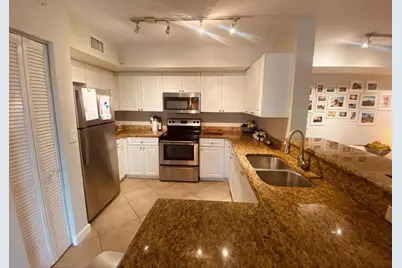 405 Villa Circle, Boynton Beach, FL 33435 - Photo 1
