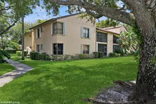 3901 Cocoplum Cir, Coconut Creek, FL 33063 - Photo 1