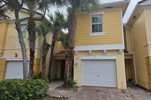 960 Pipers Cay Dr, West Palm Beach, FL 33415 - Photo 1