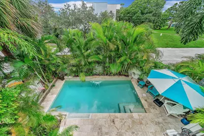 1251 NE 32nd Street, Oakland Park, FL 33334 - Photo 1
