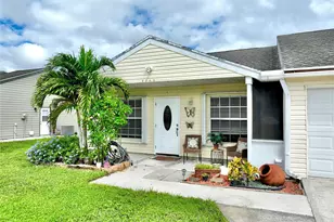 7782 Blairwood Cir N, Lake Worth, FL 33467 - Photo 1