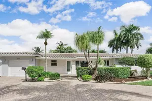 1009 SE 10th Ct, Deerfield Beach, FL 33441 - Photo 1