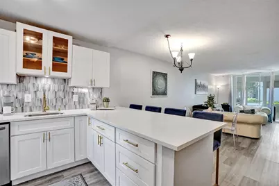 400 SE 10th Street #117, Deerfield Beach, FL 33441 - Photo 1