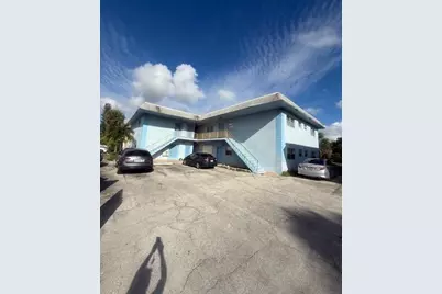 1021 NW 45th Street #5, Deerfield Beach, FL 33064 - Photo 1