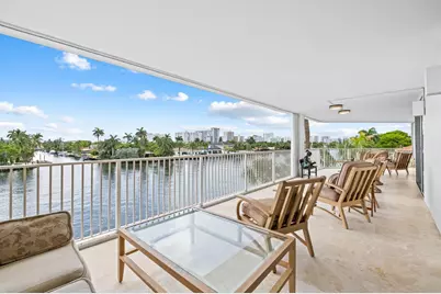 3100 NE 47th Court #303, Fort Lauderdale, FL 33308 - Photo 1