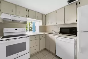 250 180th Dr, Sunny Isles Beach, FL 33160 - Photo 1