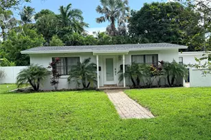 400 NE 26th Dr, Fort Lauderdale, FL 33334 - Photo 1