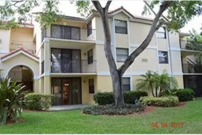 10101 W Sunrise Boulevard #205, Plantation, FL 33322 - Photo 1