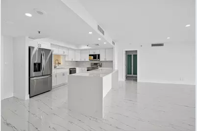2480 Presidential Way #902, West Palm Beach, FL 33401 - Photo 1