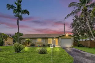 2740 SW 46th Pl, Fort Lauderdale, FL 33312 - Photo 1