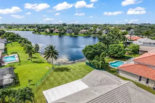 15600 Huntridge Rd, Davie, FL 33331 - Photo 1