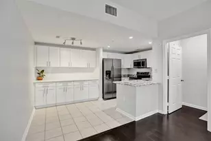 2107 SE 10th Ave, Fort Lauderdale, FL 33316 - Photo 1