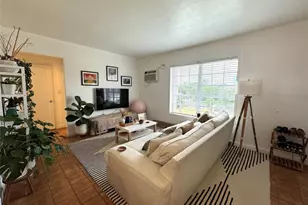 617 SW 11th St, Miami, FL 33129 - Photo 1