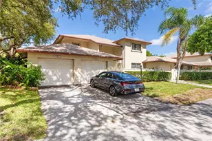 1759 NE 39th Ct, Pompano Beach, FL 33064 - Photo 1