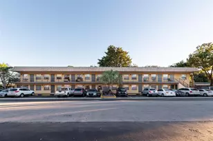 1151 NE 17th Ct, Fort Lauderdale, FL 33305 - Photo 1