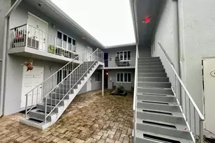 820 NE 17th Ave, Fort Lauderdale, FL 33304 - Photo 1