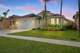 9458 Verona Lakes Blvd, Boynton Beach, FL 33472 - Photo 1
