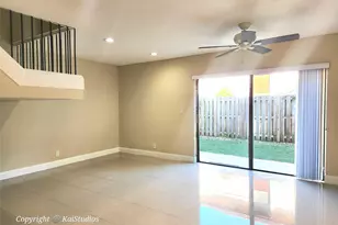 10293 NW 33rd St, Coral Springs, FL 33065 - Photo 1