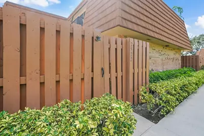 2522 Camelot Court, Cooper City, FL  - Photo 1