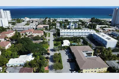 1962 NE 6th Street #3B, Deerfield Beach, FL 33441 - Photo 1