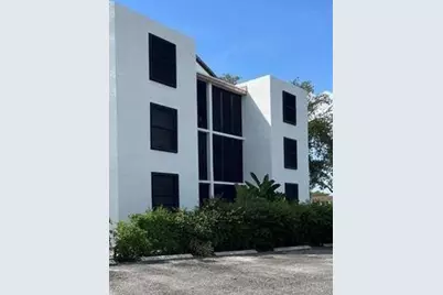 211 Lake Pointe Drive #212, Oakland Park, FL 33309 - Photo 1