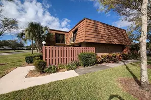 1302 Nebraska Ave, Fort Pierce, FL 34950 - Photo 1