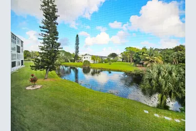 4010 Newport G #4010, Deerfield Beach, FL 33442 - Photo 1