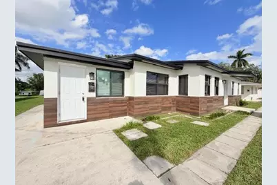 53 NE 16th Place #1, Fort Lauderdale, FL 33305 - Photo 1