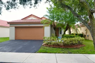 1466 Mira Vista Cir, Weston, FL 33327 - Photo 1