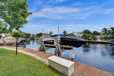 2500 NE 36th Street #8, Lighthouse Point, FL 33064 - Photo 1
