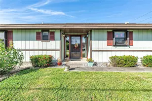 1274 SW Fountain Ave, Port Saint Lucie, FL 34953 - Photo 1